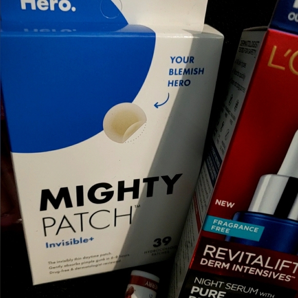 Sold"Nwt's LADIES JUMBO BEAUTY BUNDLE | RETAIL VALUE~ $200 | Huge Savings!!!! - Picture 4 of 12